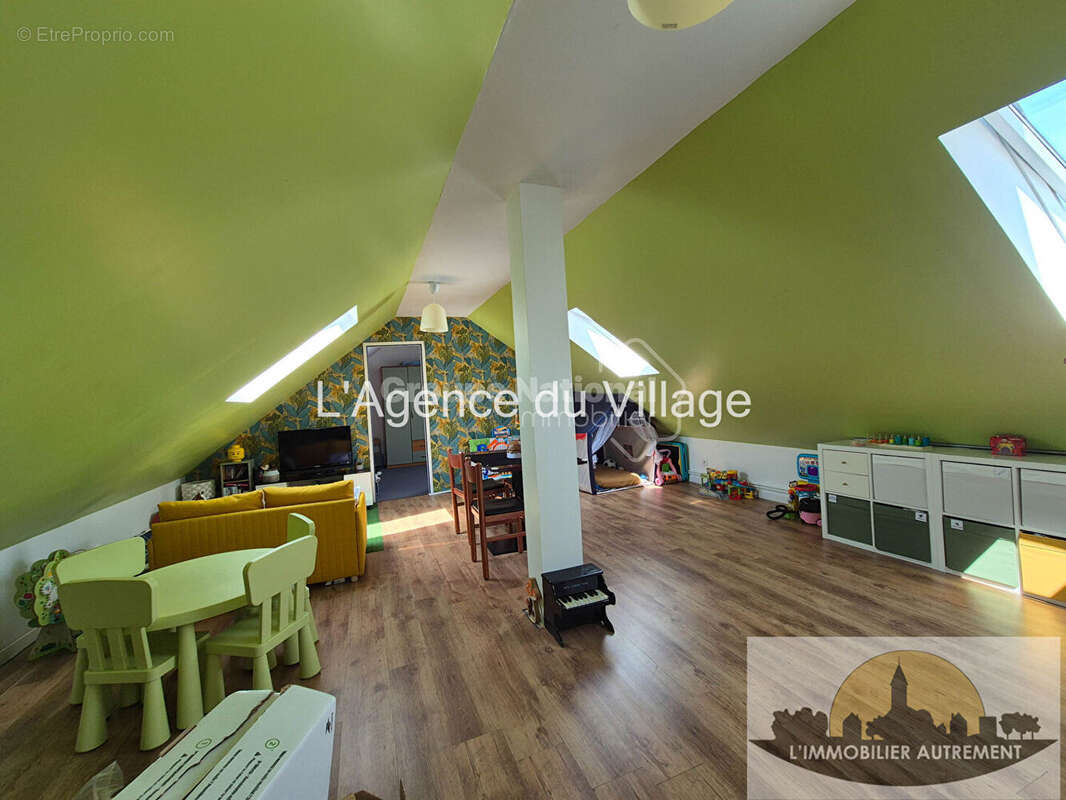 Maison à SAINT-CREPIN-IBOUVILLERS