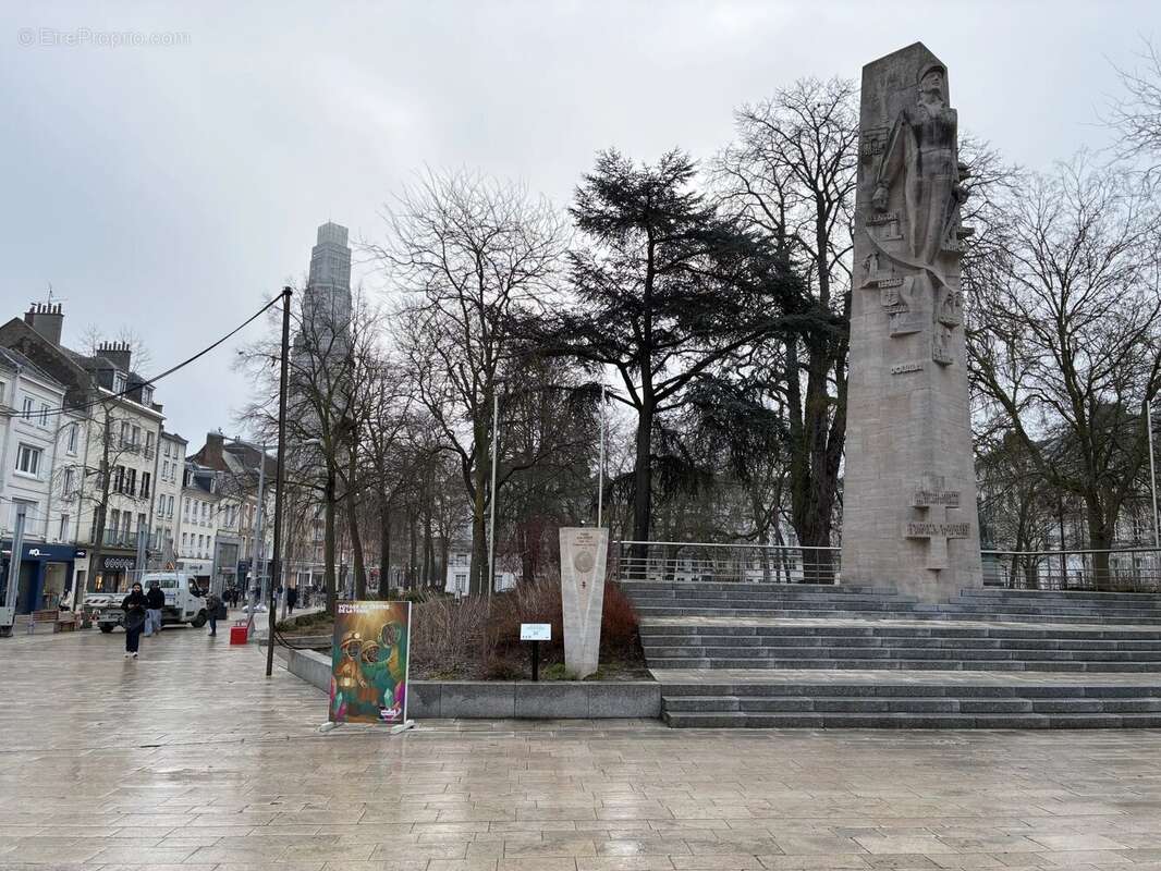 Commerce à AMIENS