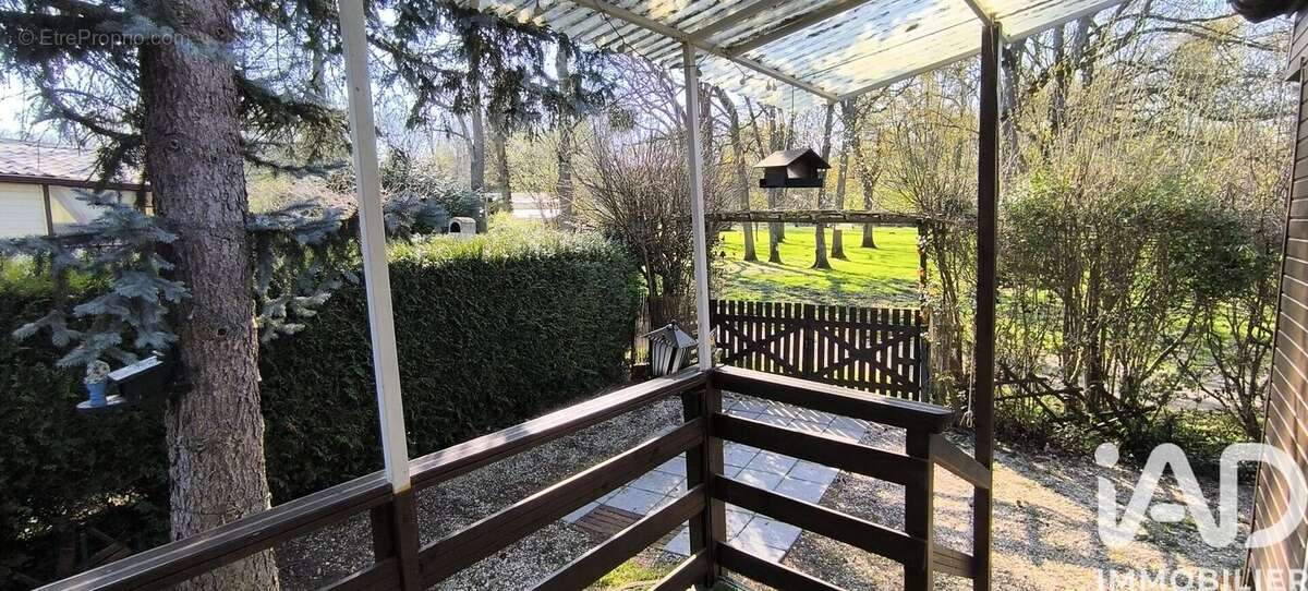 Photo 9 - Terrain à CONDE-SAINTE-LIBIAIRE