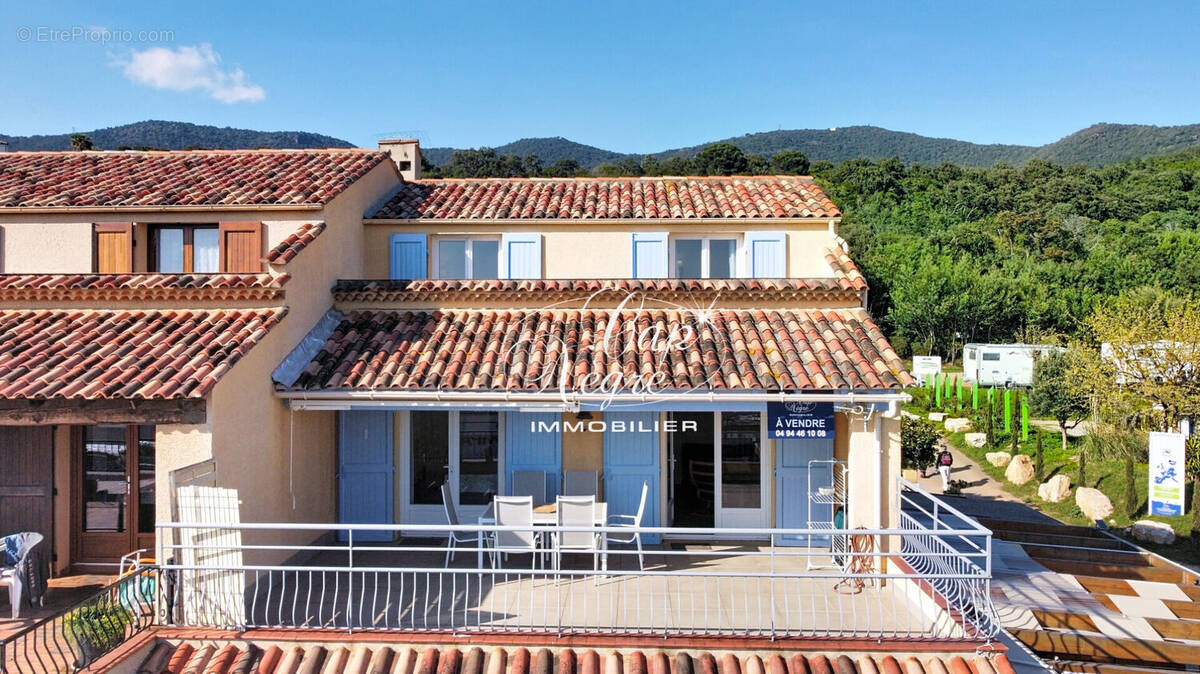 Appartement à LE LAVANDOU