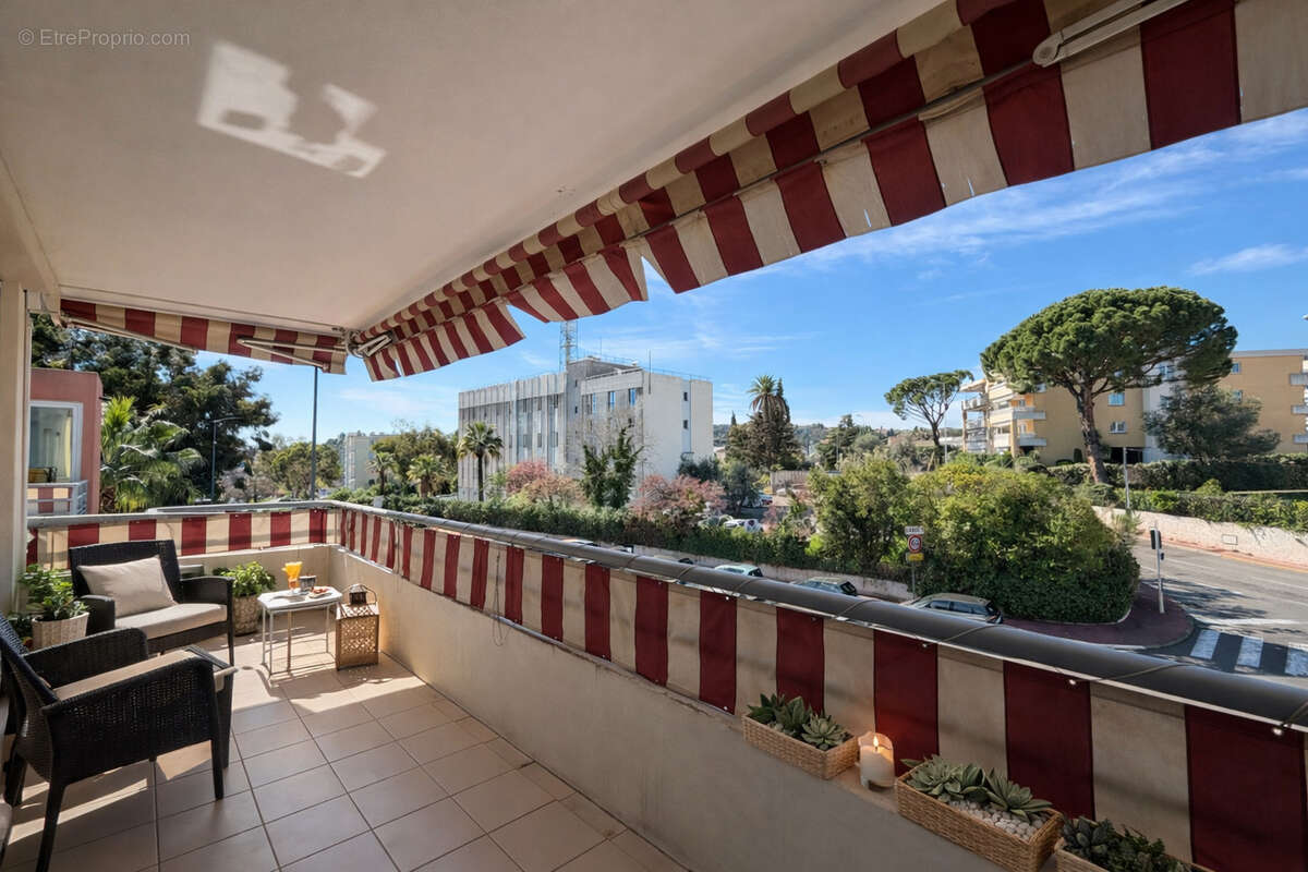 Appartement à CANNES