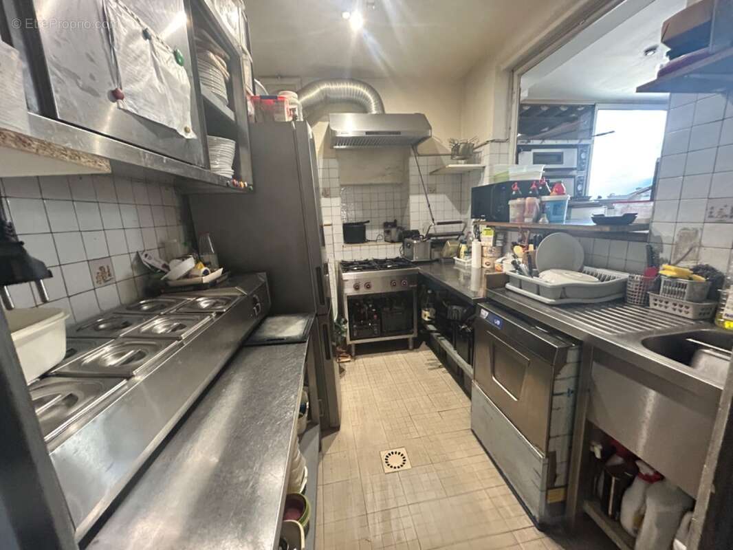 Commerce à TRANS-EN-PROVENCE