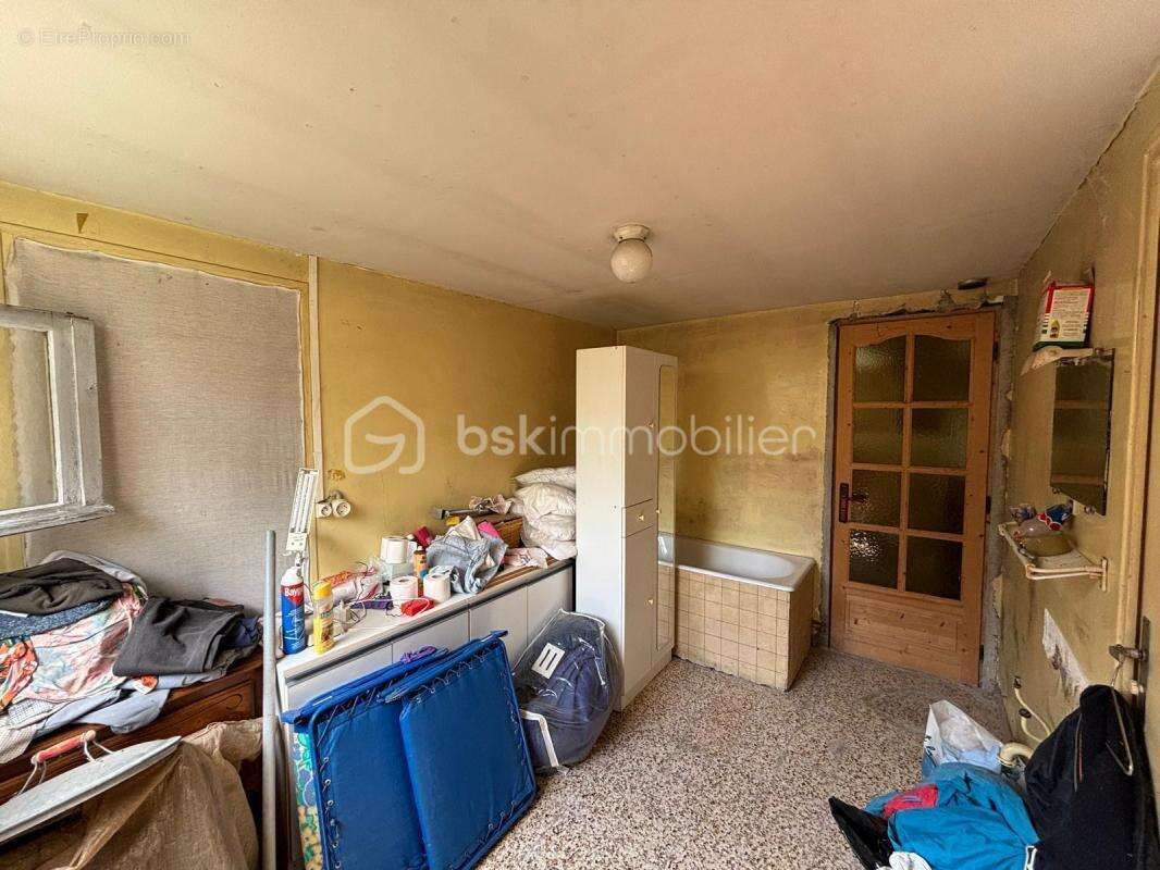 Maison à Saint-Maurice-Aux-Riches-Hommes - photo 12