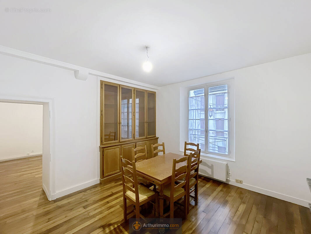 Appartement à COULOMMIERS