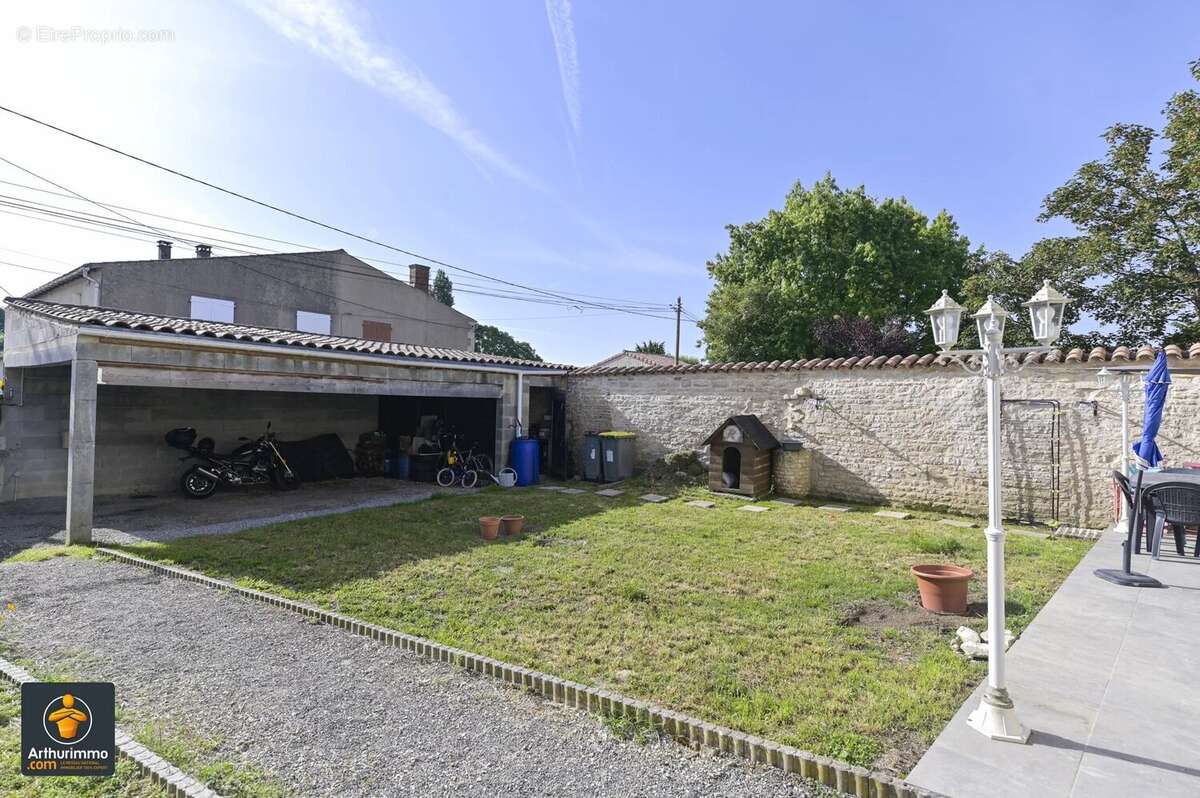 Maison à VALLANS