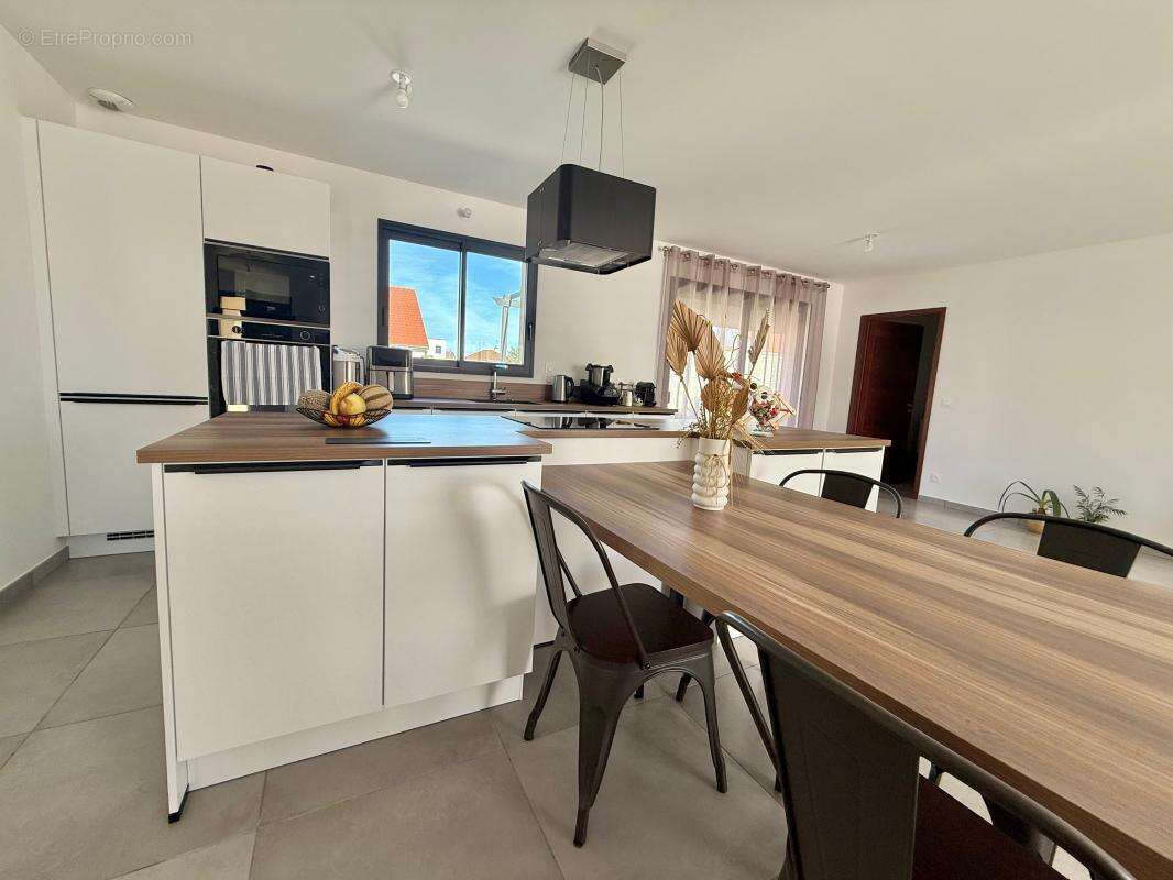 Maison à ROUVRES-EN-PLAINE