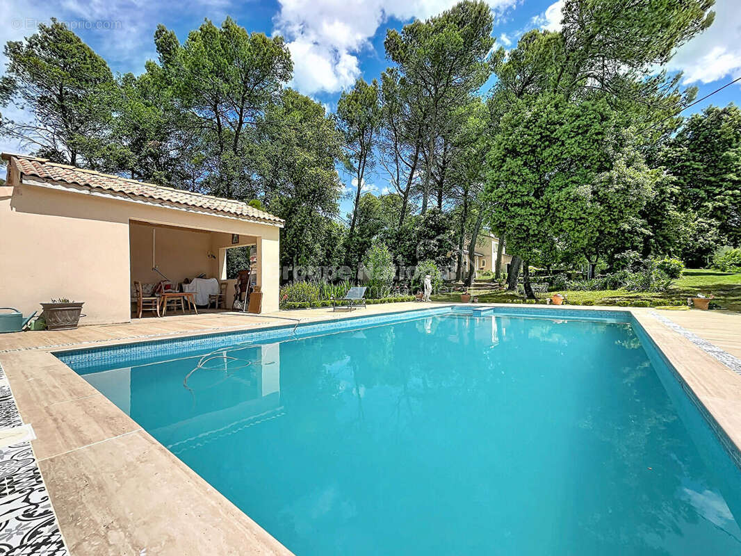 Maison à PIOLENC