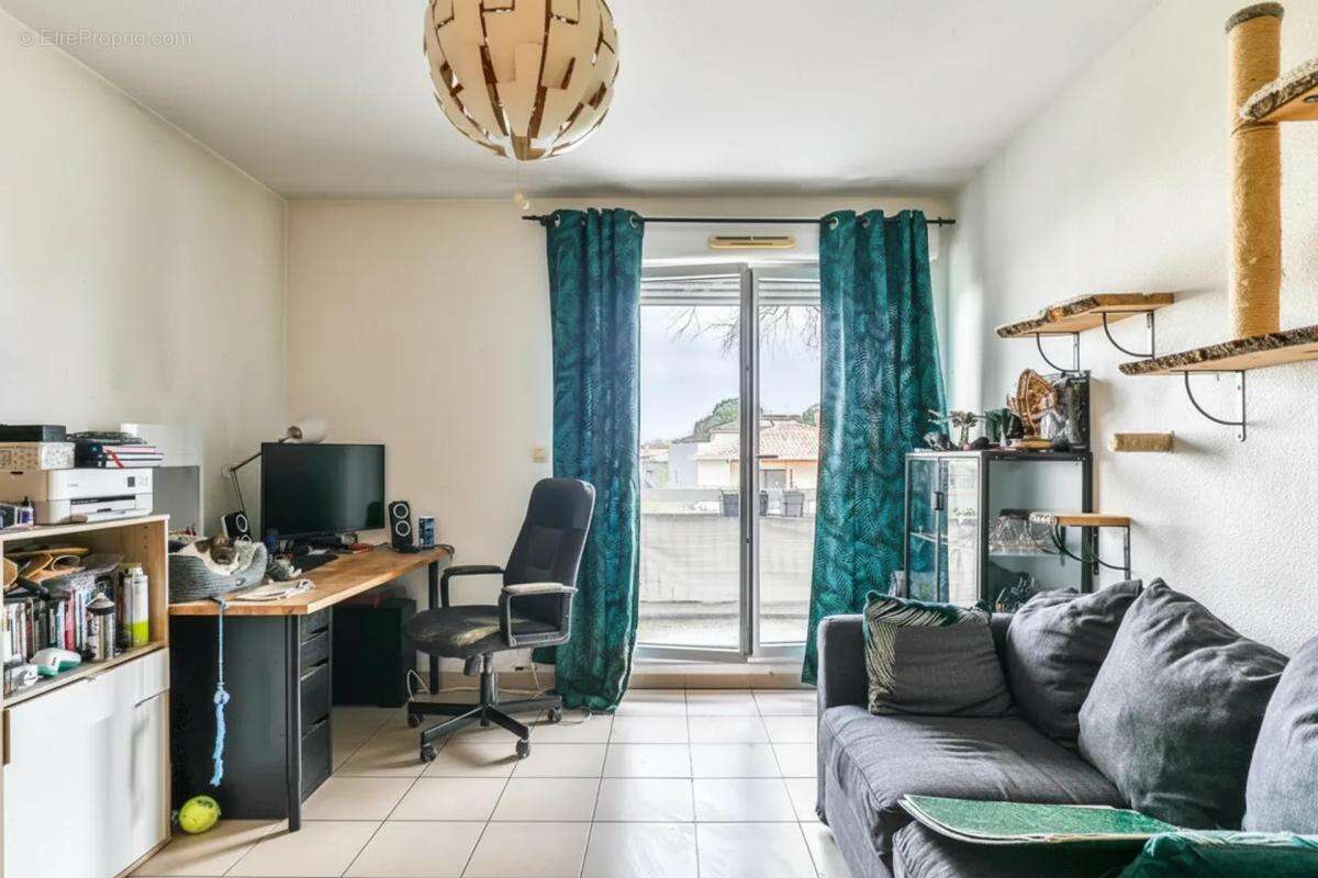 Appartement à BELIN-BELIET