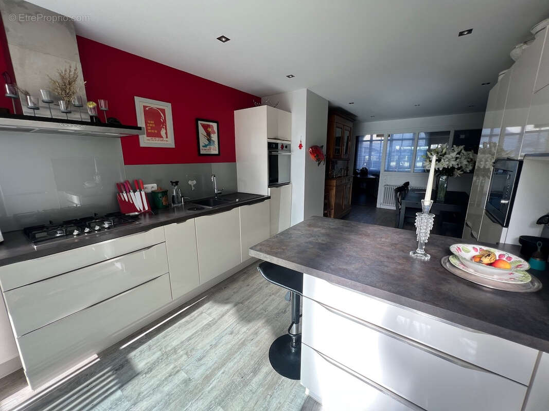 Maison à LE POULIGUEN