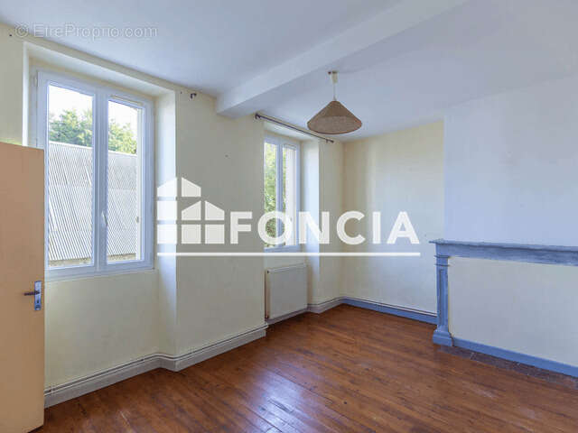 Maison à BERNAC-DEBAT