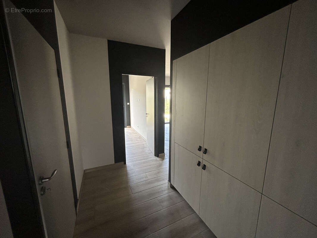 Maison à SAINT-PIERRE-EYNAC