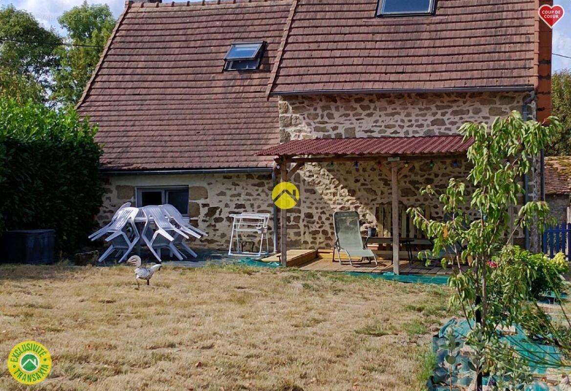 Maison à LE BOURG-D'HEM