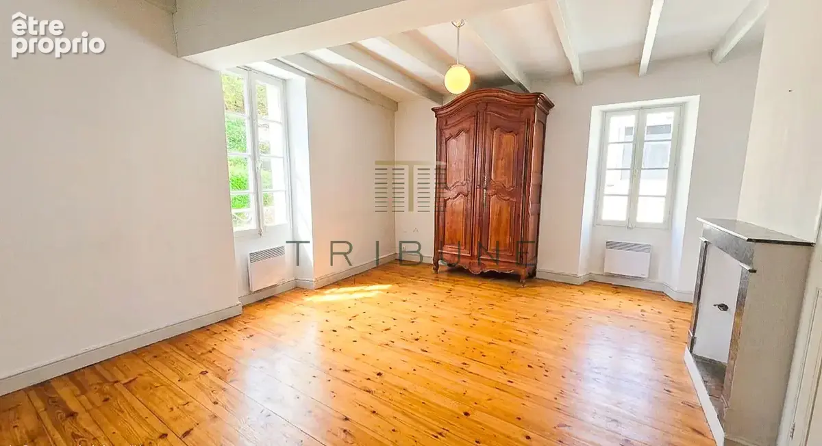 Maison de village en pierres de 230m2 avec jardin et garage - photo 10