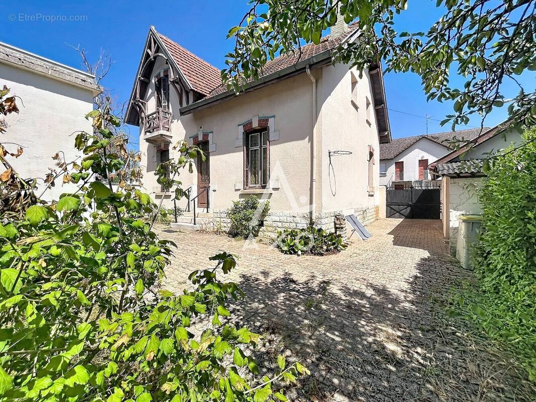 Maison à DIJON