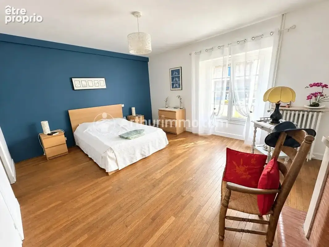 Maison de bourg 200 m², 6 pièces, 4 chambres - photo 10