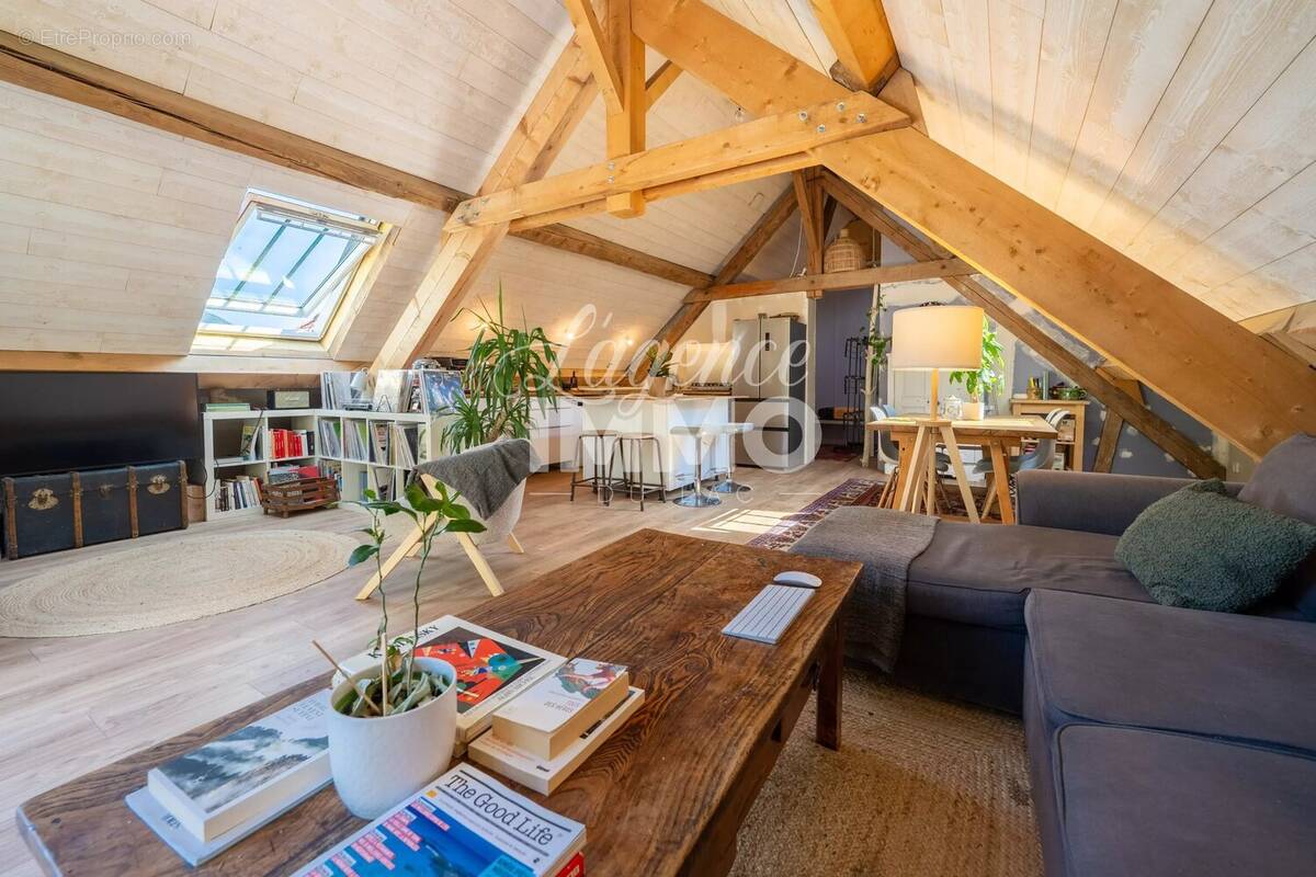 Appartement à DUINGT
