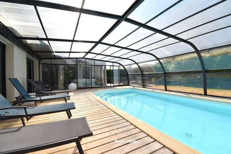 Maison 255 m² à Clohars-Carnoet  - photo 6