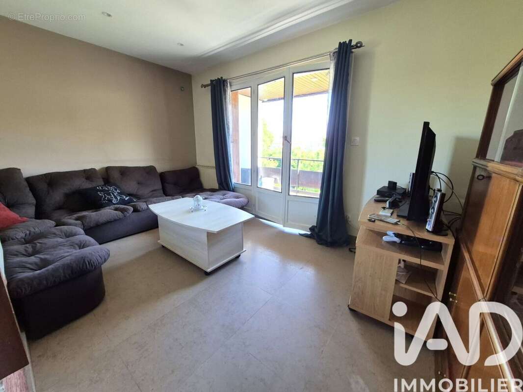 Maison 104 m² à Romans-Sur-Isere  - photo 8