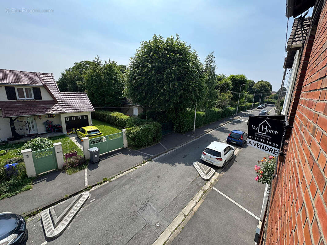 Appartement à NOISY-LE-SEC