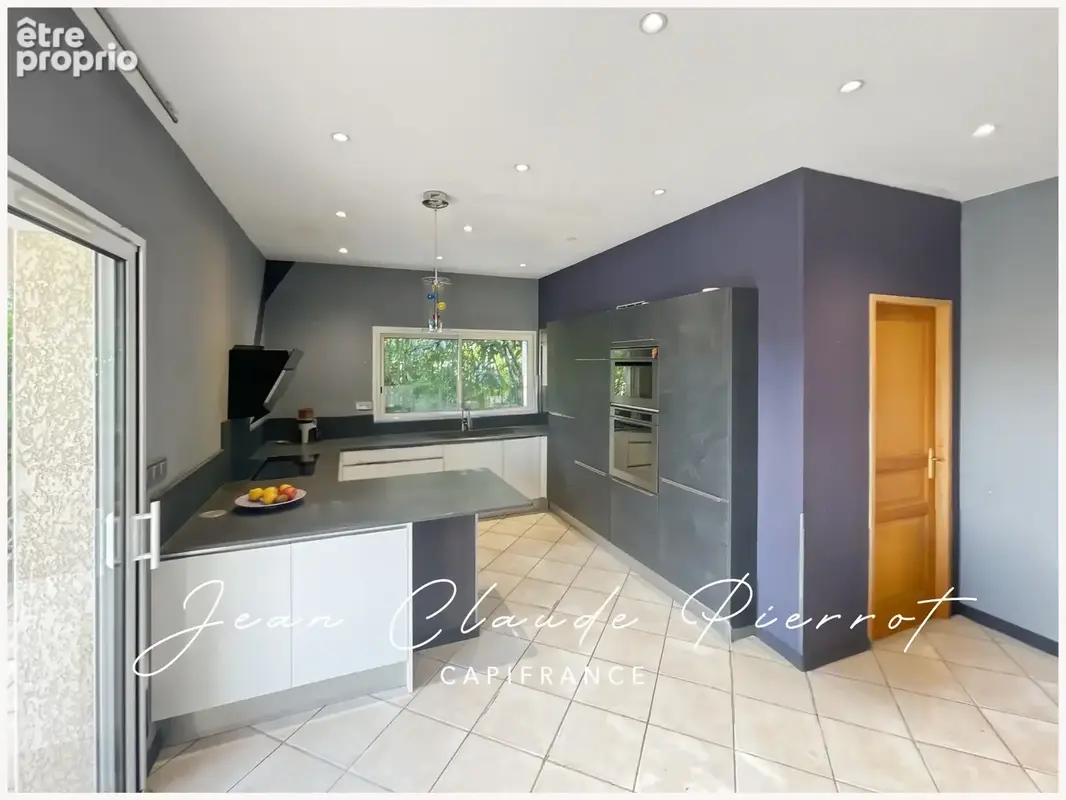 Maison à vendre 6 pièces avec Hangar indépendant et piscine CLARENSAC (30) - photo 3