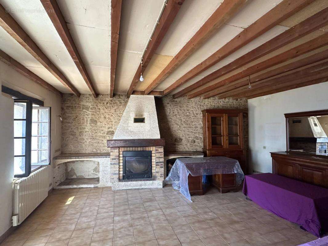 Maison à MORET-SUR-LOING