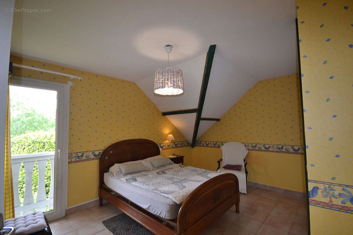 Maison Aix Les Bains 6 pièce(s) 172.23 m2 - photo 12
