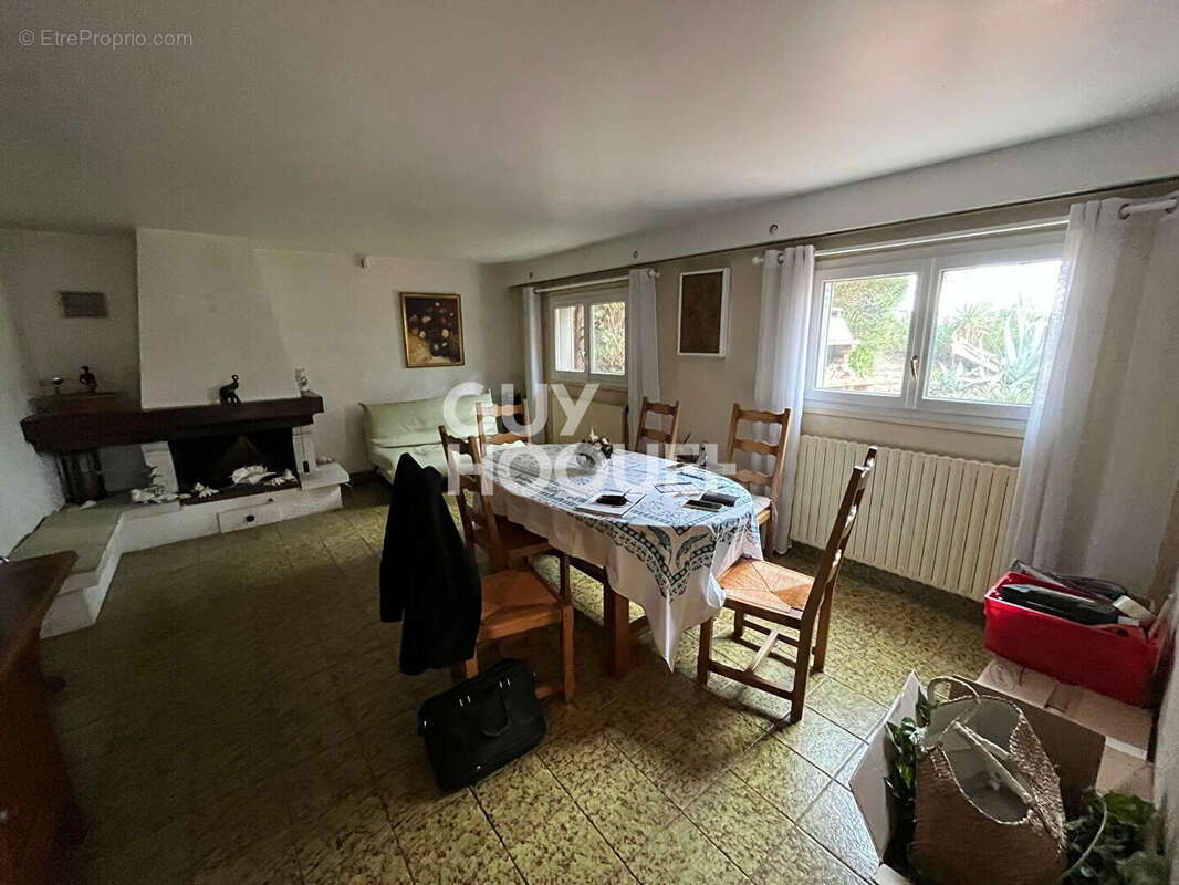 Maison à OULLINS