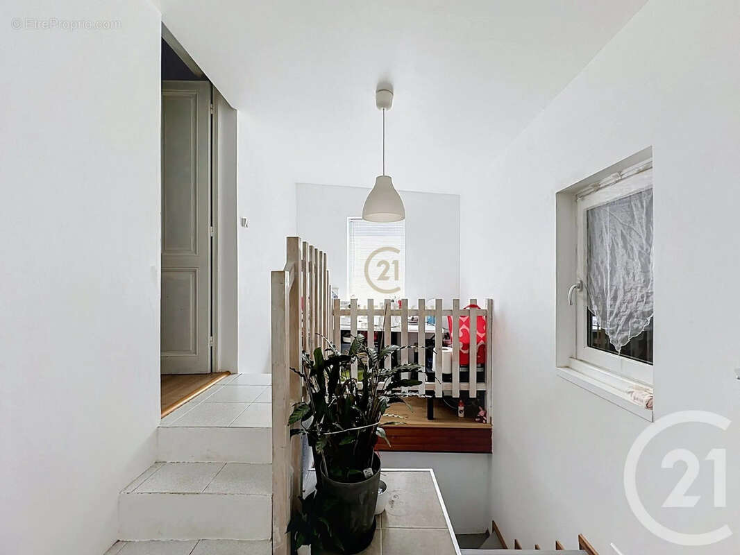 Maison 160 m² à Grigny  - photo 13