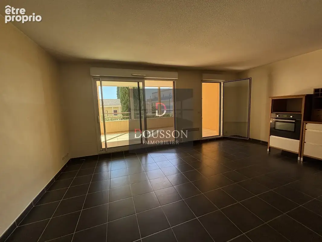 Centre uzes, appartement t3 - photo 3
