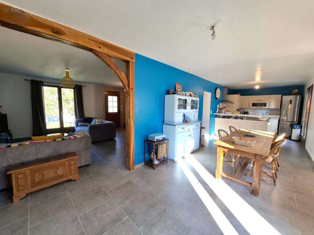 Maison à HAUTEFONTAINE