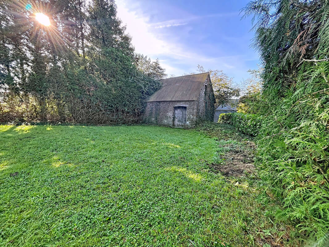 Maison à SAINT-JEAN-DE-SAVIGNY