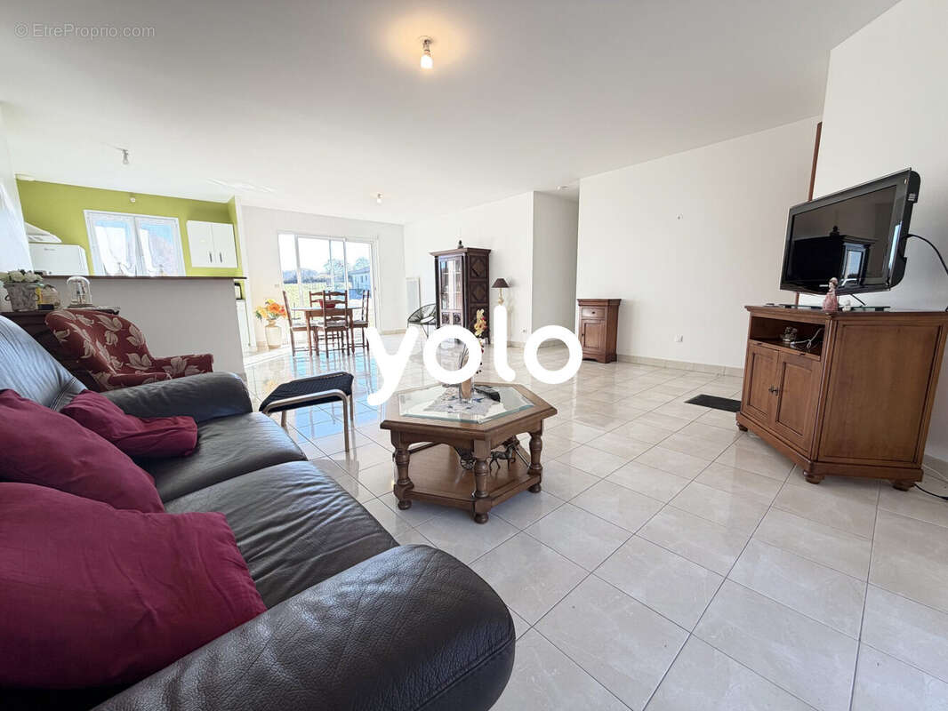 Maison à RAZAC-SUR-L&#039;ISLE