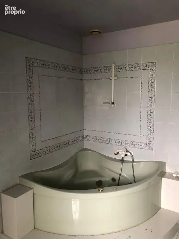 À Vendre : Maison Bourgeoise de Caractère au Coeur de Vaiges - photo 11