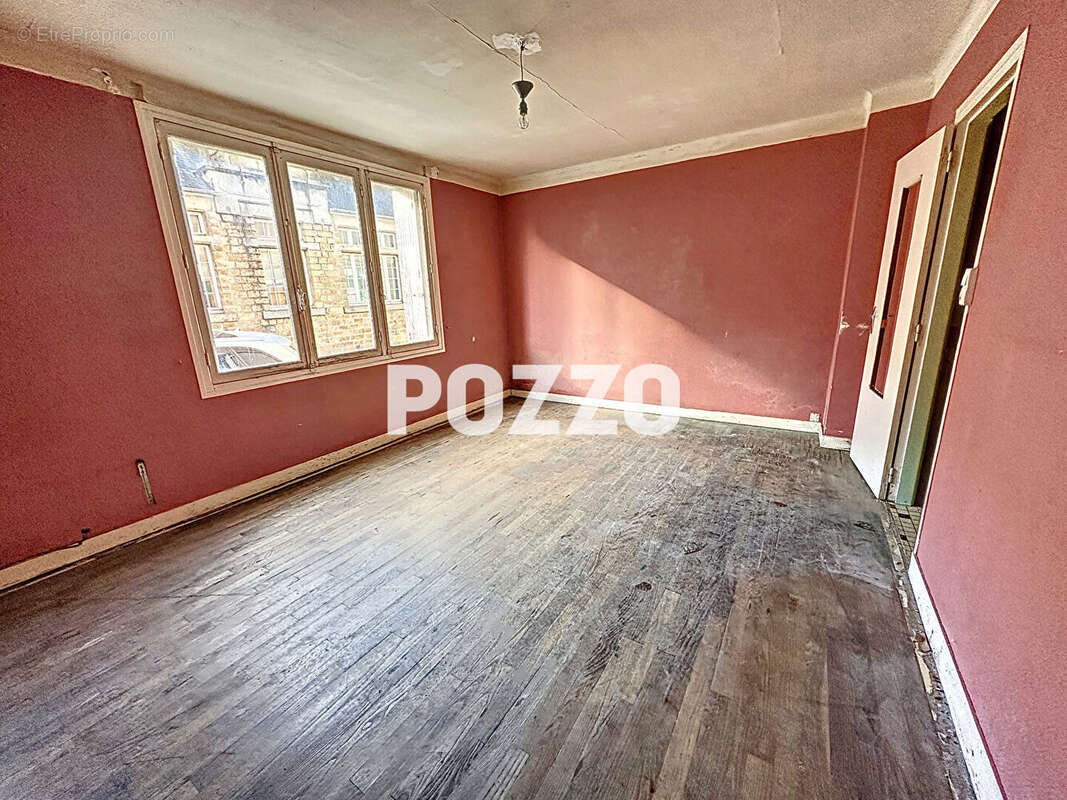 Maison à LA HAYE-PESNEL