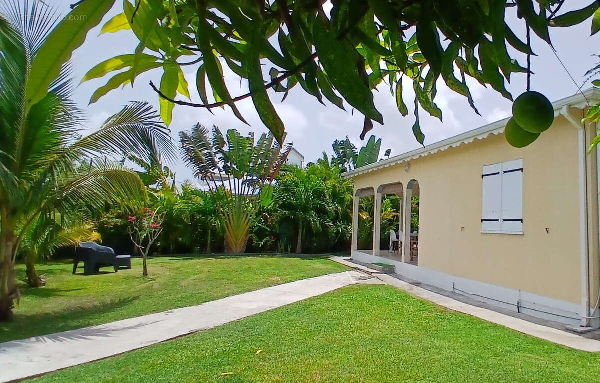 Maison à PORT-LOUIS