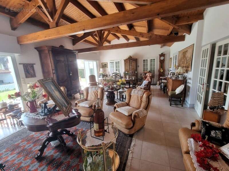 Maison à LE CHATEAU-D'OLERON