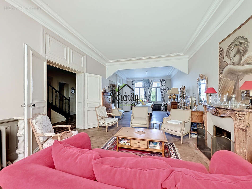 Maison 344 m² à Henin-Beaumont  - photo 2