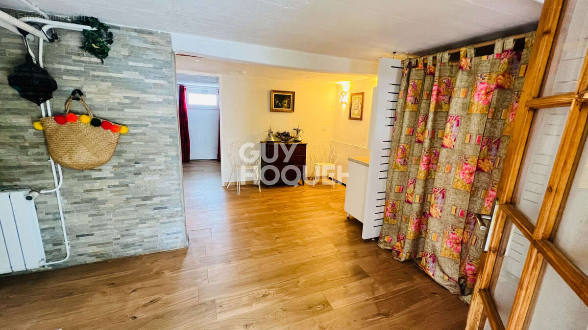 Maison à LA VERPILLIERE