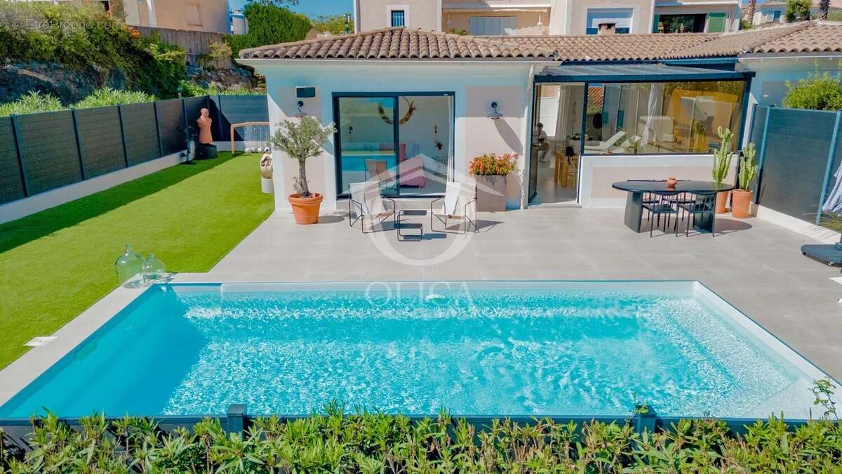 Maison à VILLENEUVE-LOUBET