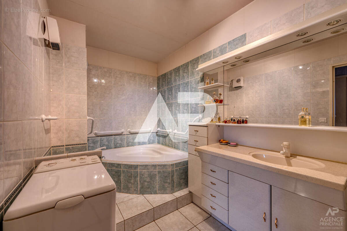 Appartement à RUEIL-MALMAISON