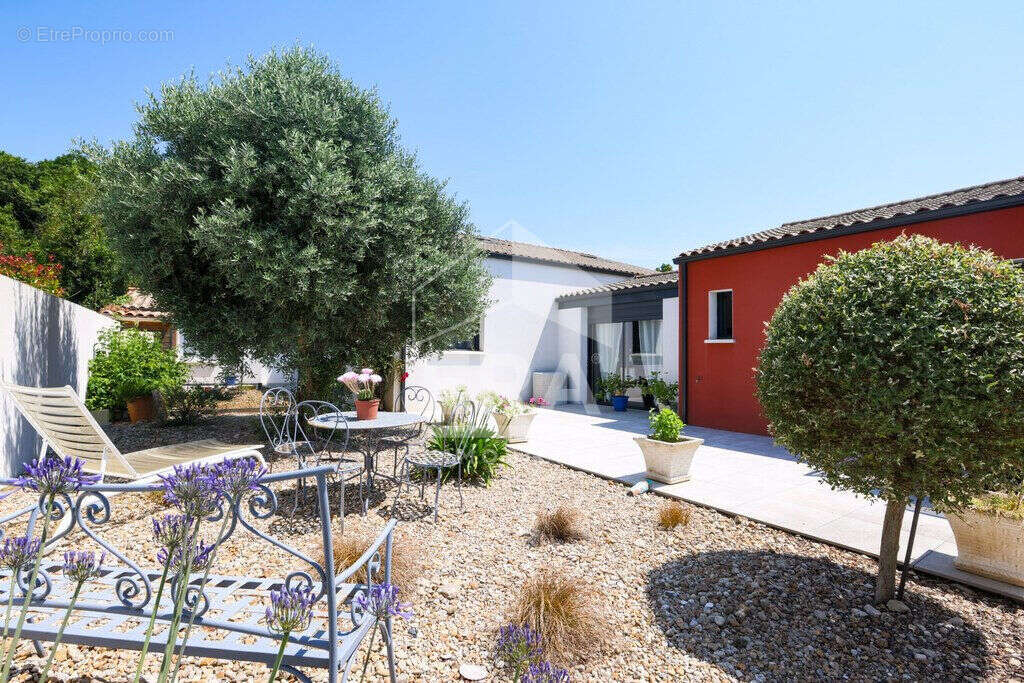 Maison à LA ROCHELLE