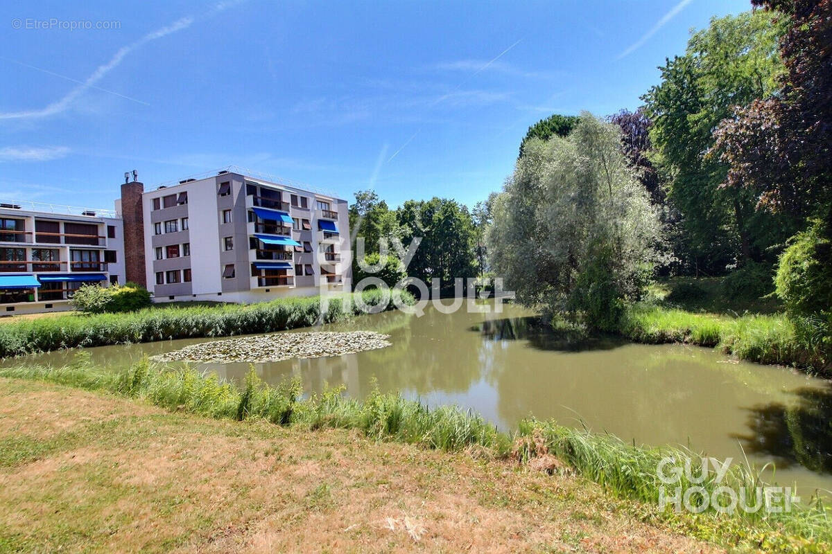 Appartement à CHAVILLE