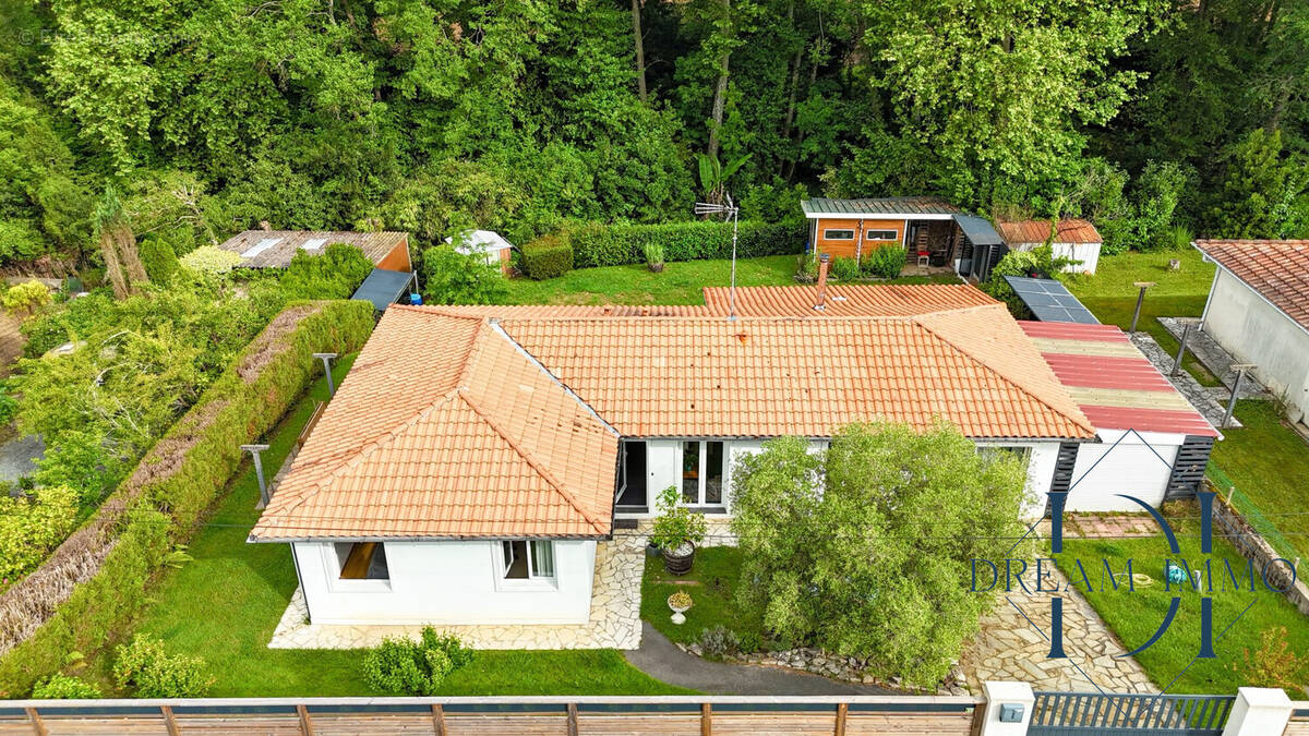 Maison à SAINT-MARTIN-DE-SEIGNANX