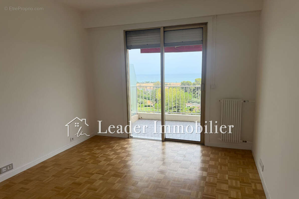 Appartement 74 m² à Cagnes-Sur-Mer  - photo 7
