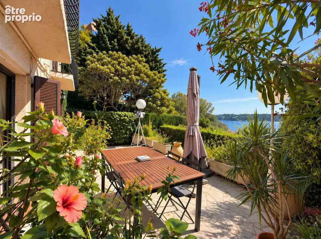 Villefranche sur Mer - Maison avec possibilité d’agrandissement et piscinable - photo 2