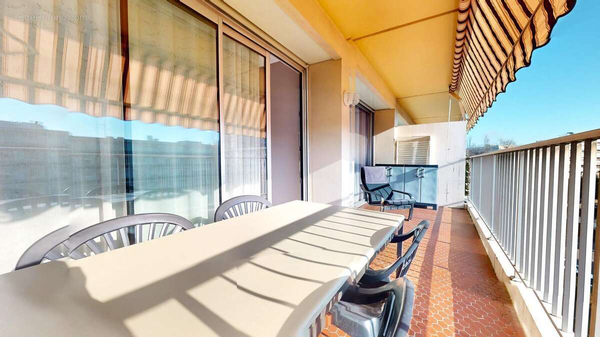 Appartement à LYON-5E