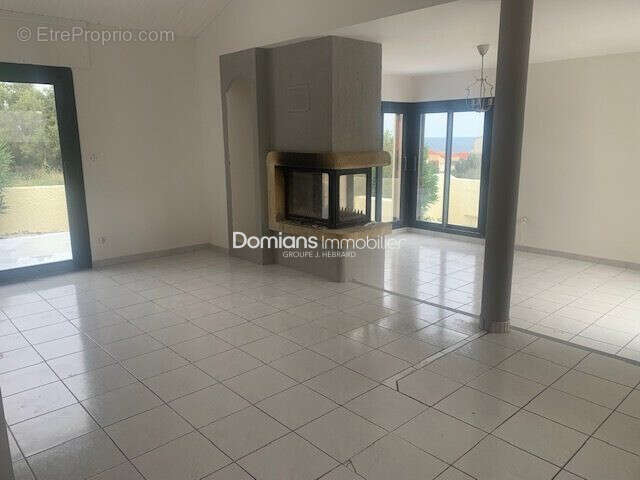 Maison 135 m² à Port-Vendres  - photo 3
