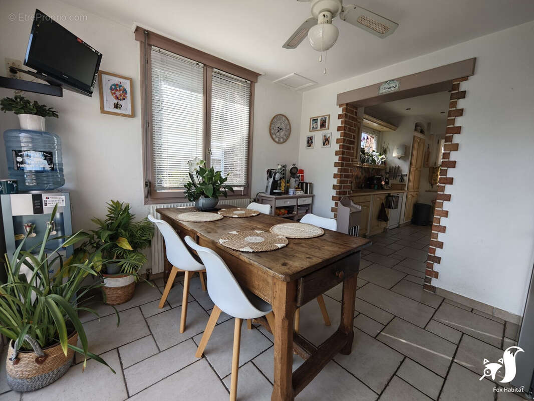 Maison à AVESNES-LES-AUBERT