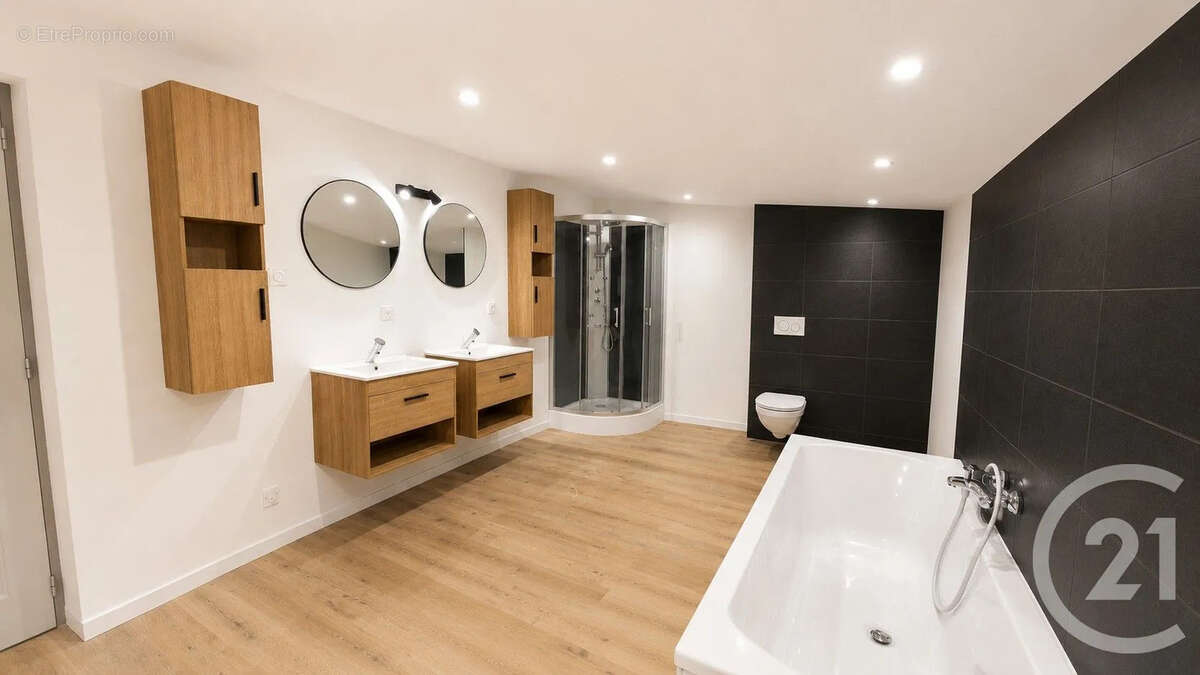 Maison 268 m² à Ecouche  - photo 9