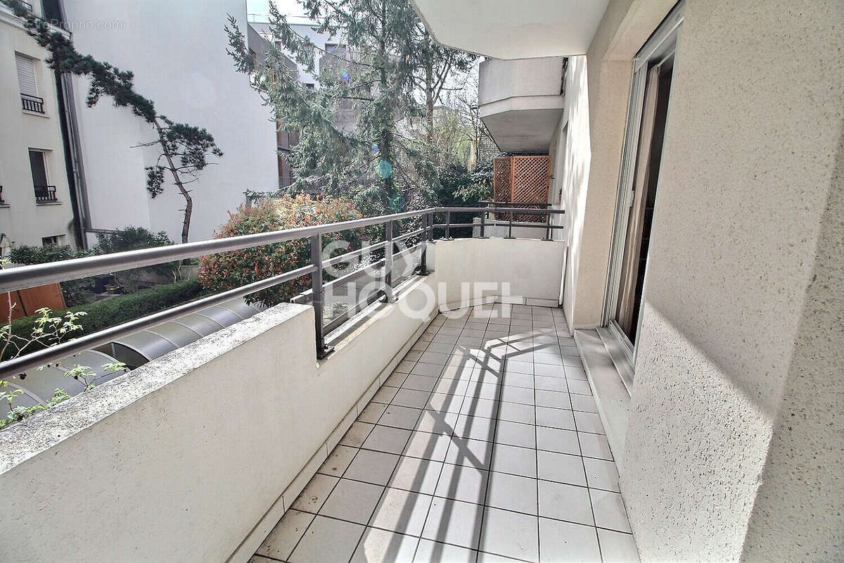 Appartement à CHAVILLE